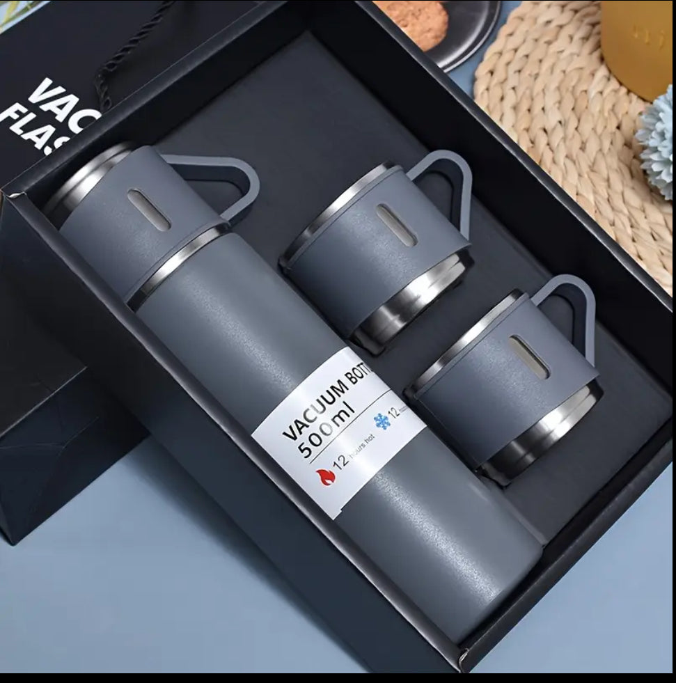 Insulated Stainless Steel Bottle with 2 cups/ set